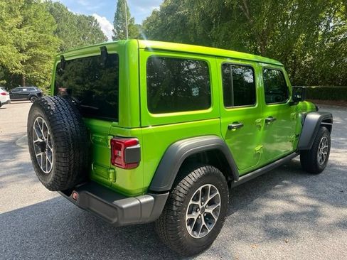 Used 2026 Jeep Wrangler Unlimited Sport AWD/4WD image 9