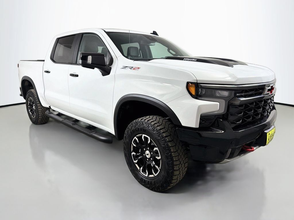 Used 2025 Chevrolet Silverado 1500 ZR2 AWD/4WD image 4