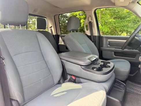 Used 2017 RAM 2500 SLT AWD/4WD image 14