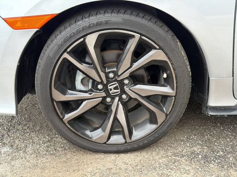 Used 2019 Honda Civic Sport image 13