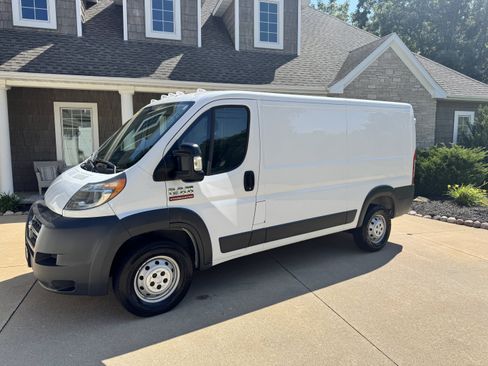 Used 2016 RAM ProMaster 1500 FWD image 2