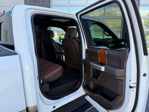 Used 2020 Ford F150 King Ranch w/ Equipment Group 601A Luxury AWD/4WD image 40