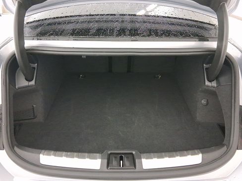 Used 2022 Audi e-tron GT Premium Plus w/ Performance Package image 28