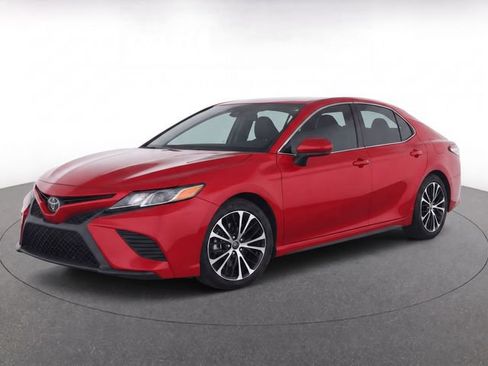 Used 2019 Toyota Camry SE FWD image 8