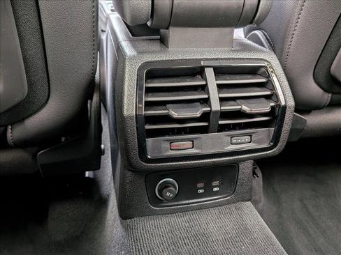 Certified 2025 Audi Q3 2.0T Premium Plus w/ Premium Plus Package image 20