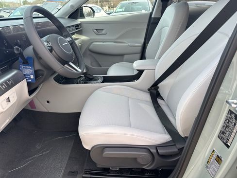 New 2026 Hyundai Kona SEL Sport FWD image 10