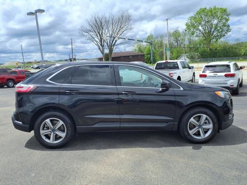 Used 2022 Ford Edge SEL w/ Convenience Package image 5