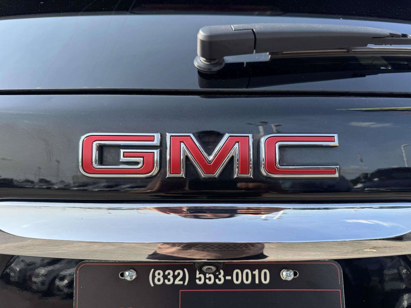 Used 2022 GMC Terrain SLT w/ Infotainment Package II AWD/4WD image 15