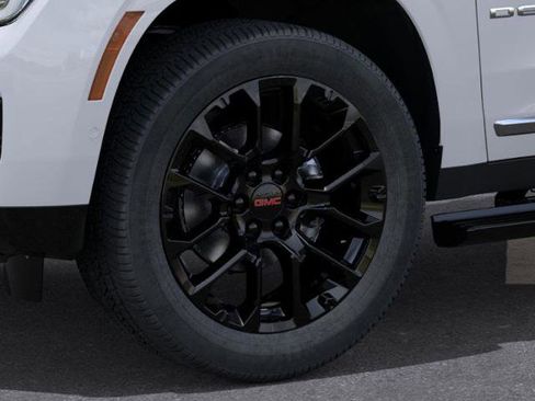 New 2026 GMC Yukon XL Denali image 9