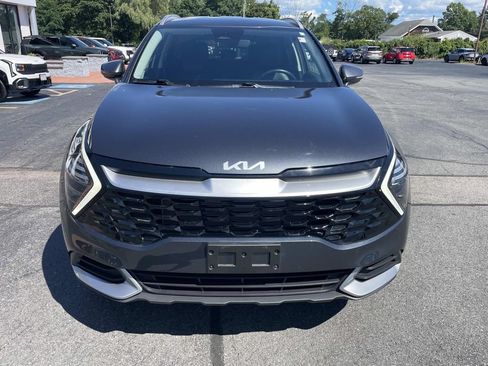 Used 2024 Kia Sportage EX AWD/4WD image 11