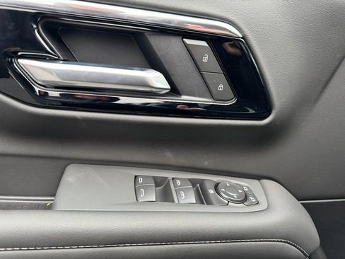 New 2026 Chevrolet Suburban LS w/ LPO, Dark Essentials Package image 11