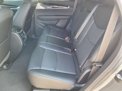 Used 2022 Cadillac XT5 Premium Luxury w/ Technology Package FWD image 26