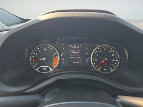 Used 2018 Jeep Renegade Sport w/ Power & Air Group AWD/4WD image 12