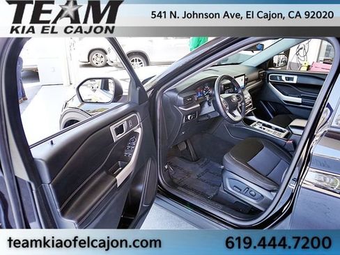 Used 2023 Ford Explorer XLT RWD image 36