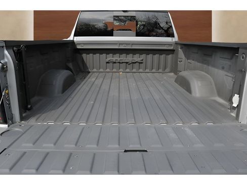 Used 2024 GMC Sierra 2500 AT4X w/ AT4X AEV Edition image 10