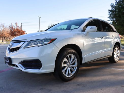Used 2017 Acura RDX Sport Utility 4D image 3