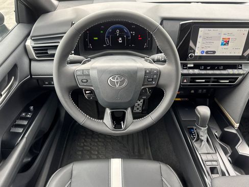 Certified 2026 Toyota Camry SE image 19