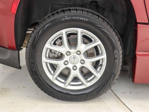 Used 2019 Chrysler Pacifica Touring-L image 35