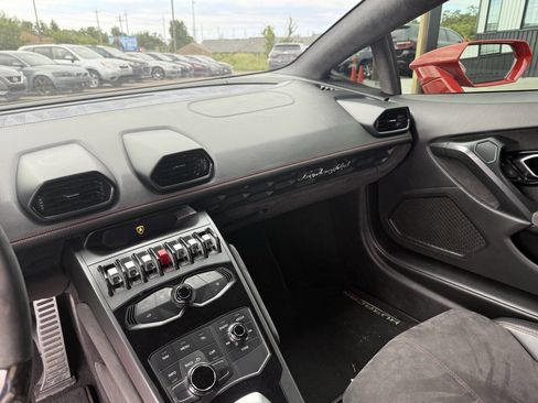 Used 2016 Lamborghini Huracan LP 580-2 RWD image 14