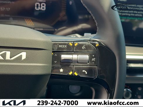 New 2026 Kia Sorento LX FWD image 23