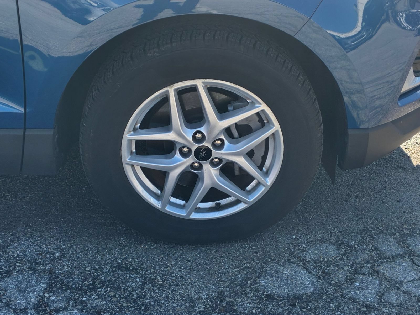 Used 2024 Ford Edge SEL AWD/4WD image 24