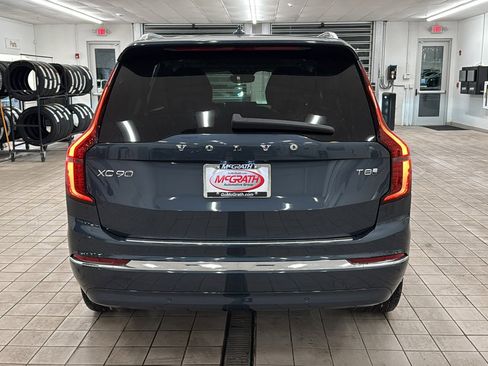 New 2026 Volvo XC90 T8 Plus w/ Protection Package Premier image 6