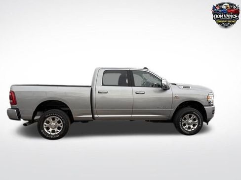 Used 2024 RAM 2500 Laramie AWD/4WD image 5