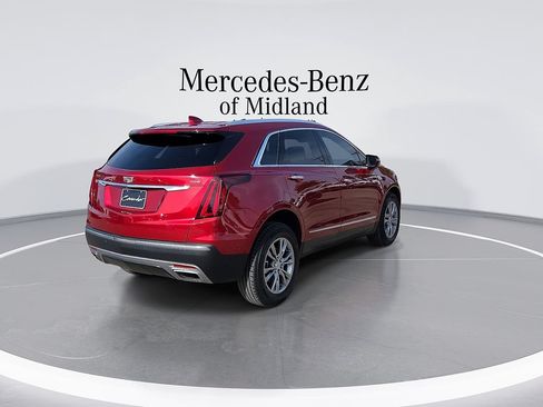 Used 2021 Cadillac XT5 Premium Luxury FWD image 8