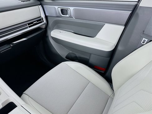 Used 2024 Hyundai Santa Fe SEL image 23