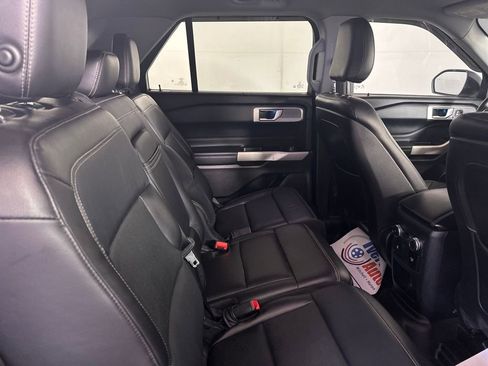 Used 2020 Ford Explorer Limited w/ Equipment Group 310A image 22