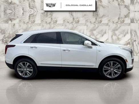 Used 2025 Cadillac XT5 Premium Luxury AWD/4WD image 6