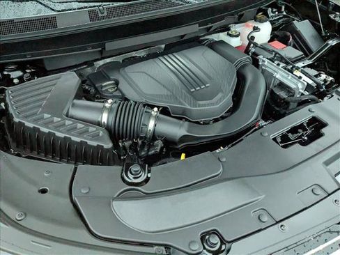 New 2026 Chevrolet Traverse High Country w/ LPO, Floor Liner Package image 18