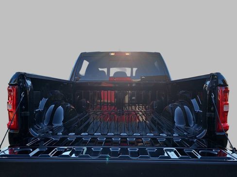 New 2026 RAM 1500 4x4 Crew Cab image 12