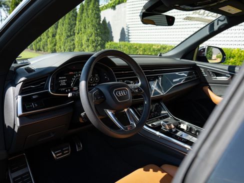 Certified 2024 Audi RS Q8 AWD/4WD image 25