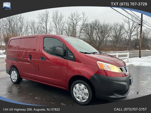 Used 2017 Nissan NV200 S image 1