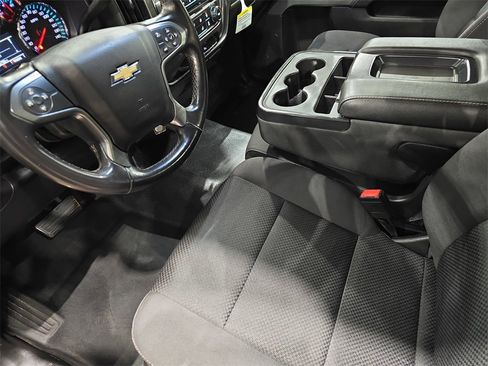 Used 2016 Chevrolet Silverado 3500 LT w/ LT Convenience Package image 13