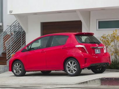 Used 2013 Toyota Yaris 4-Door Hatchback