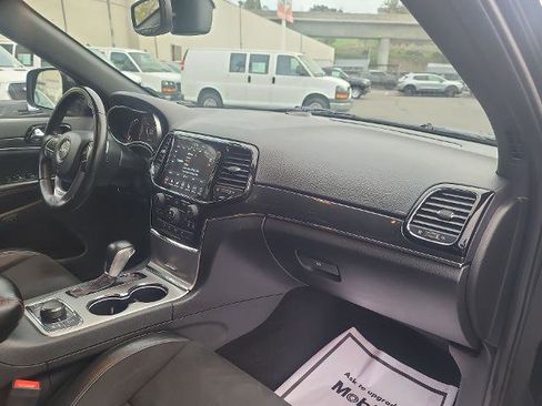 Used 2019 Jeep Grand Cherokee Trailhawk image 27