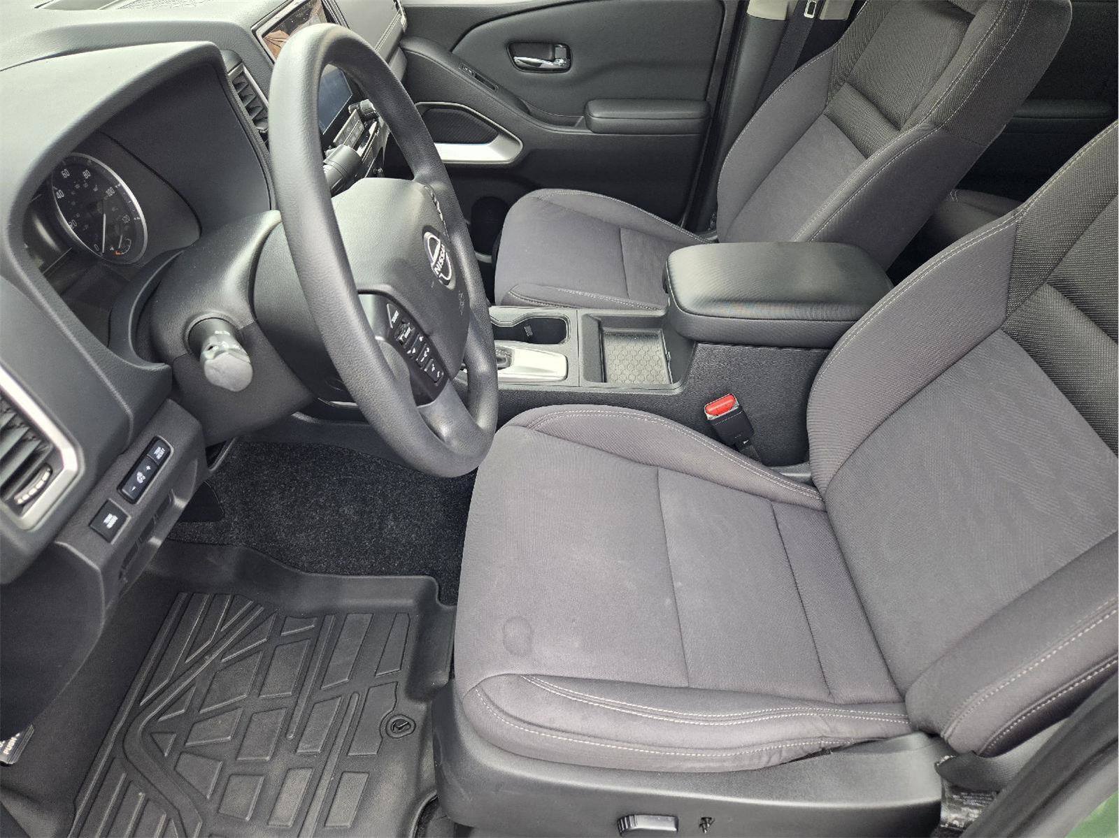 Used 2022 Nissan Frontier SV RWD image 12