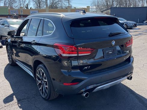 Used 2021 BMW X1 sDrive28i w/ Premium Package image 2