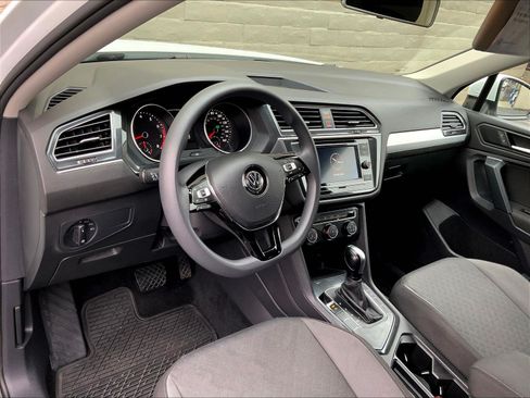 Used 2019 Volkswagen Tiguan S w/ Driver Assistance Package FWD image 14