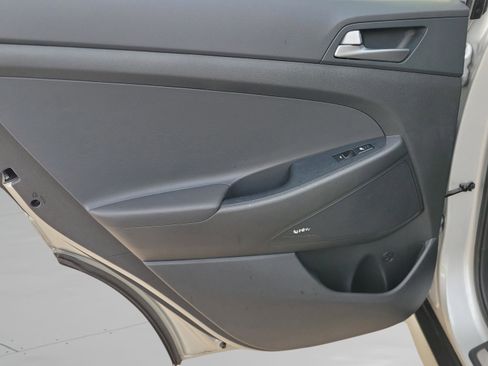 Used 2017 Hyundai Tucson Limited w/ Limited Ultimate Package 03 image 12