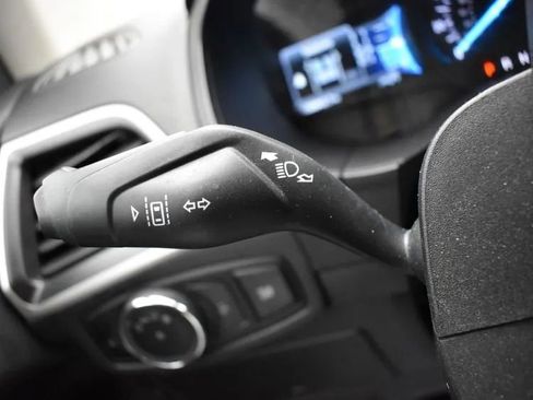 Used 2024 Ford Edge SEL image 25