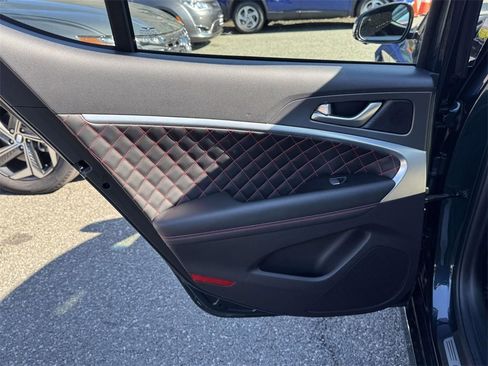 Used 2024 Genesis G70 3.3T Advanced w/ Sport Prestige Package image 10