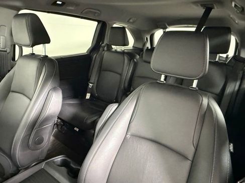 Used 2023 Honda Odyssey EX-L image 29