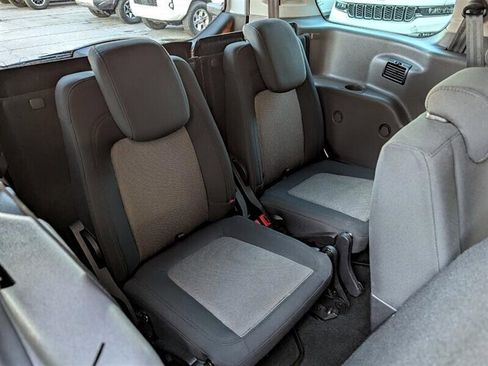 Used 2020 Ford Transit Connect XL image 29