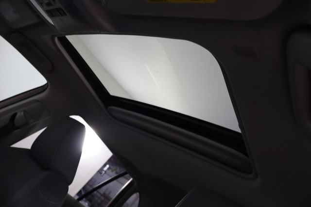 Used 2025 Toyota RAV4 XLE w/ Convenience Package FWD image 24