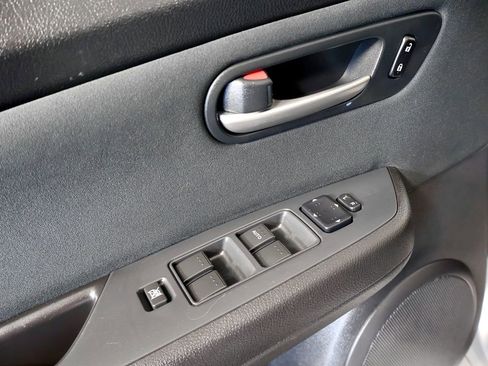 Used 2011 MAZDA MAZDA6 i Sport image 18