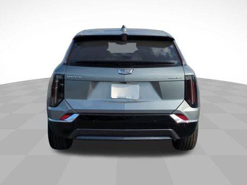 New 2025 Cadillac Optiq Luxury 1 image 6