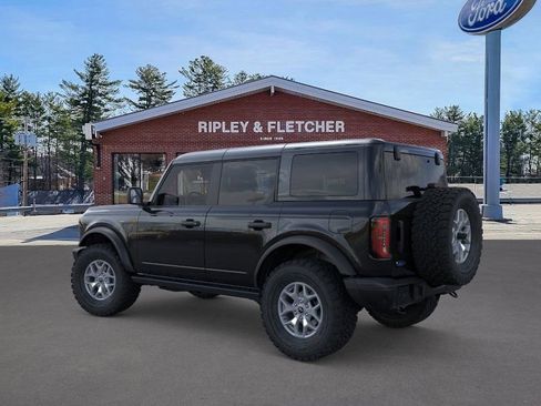 New 2025 Ford Bronco Badlands image 4